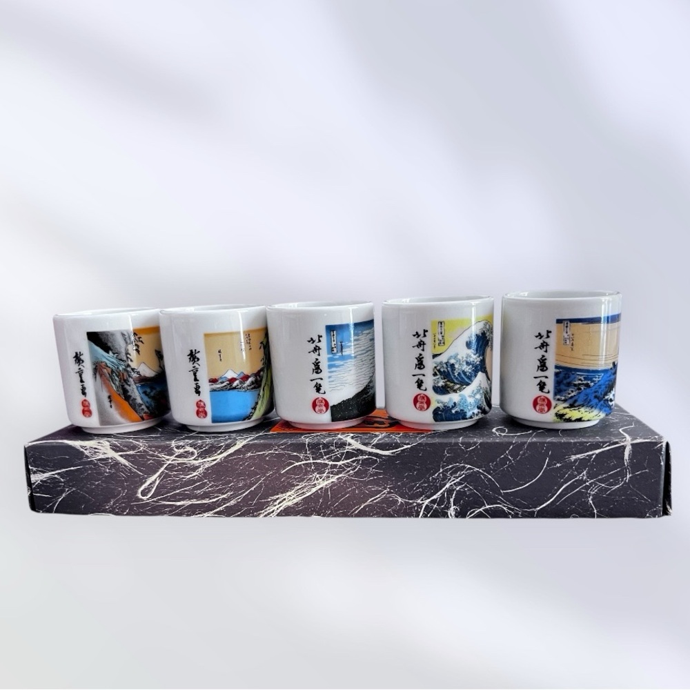 Tokaido Guinomi Vintage Sake Porcelain Ceramic Cup Set of 5 In Box EUC - Picture 13 of 16
